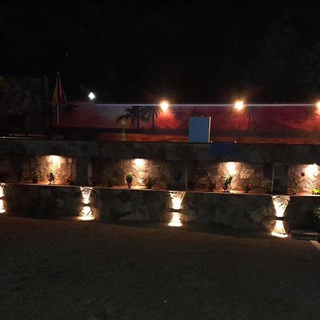 Slg Villa Hikkaduwa Buitenkant foto