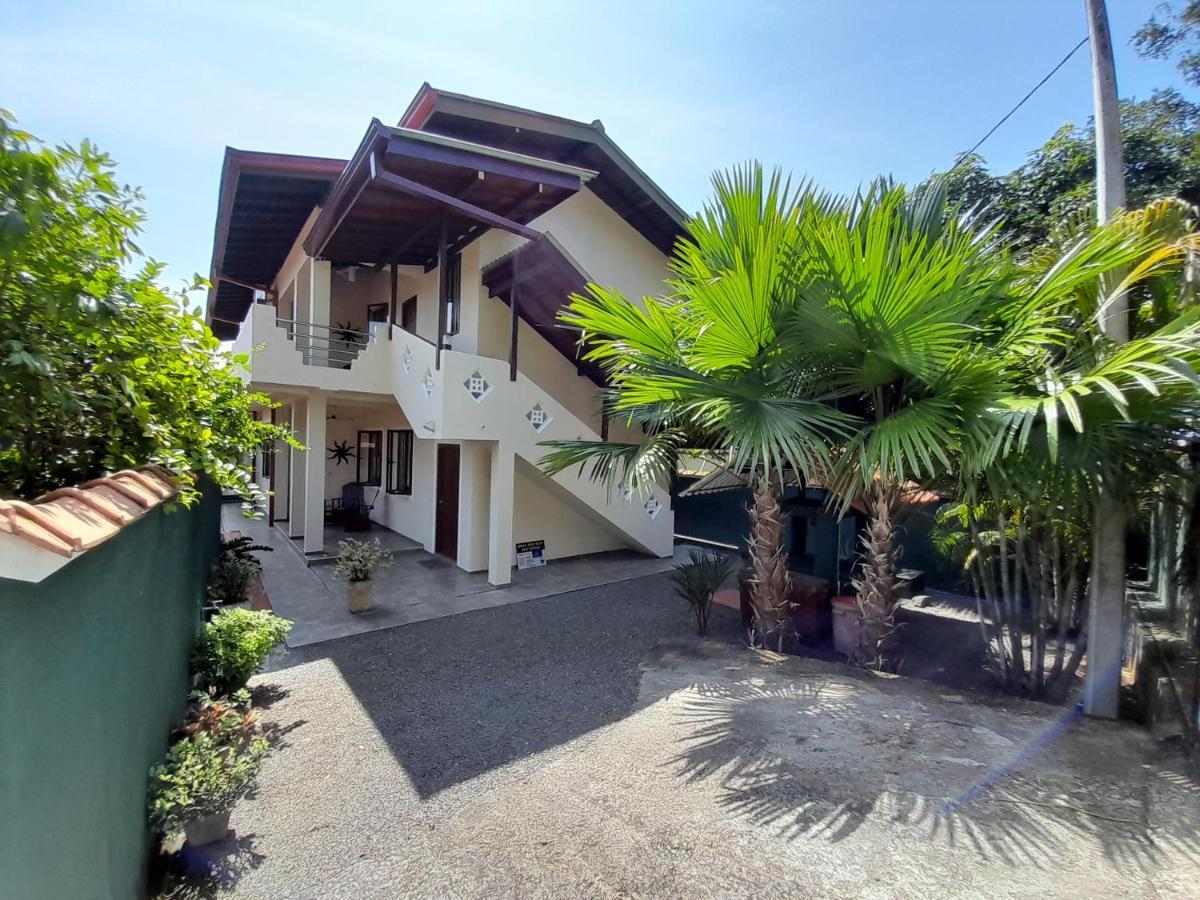 Slg Villa Hikkaduwa Buitenkant foto
