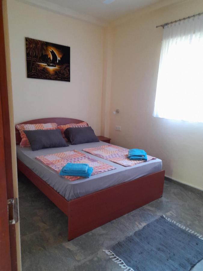 Slg Villa Hikkaduwa Buitenkant foto