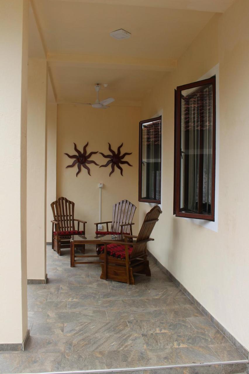 Slg Villa Hikkaduwa Buitenkant foto